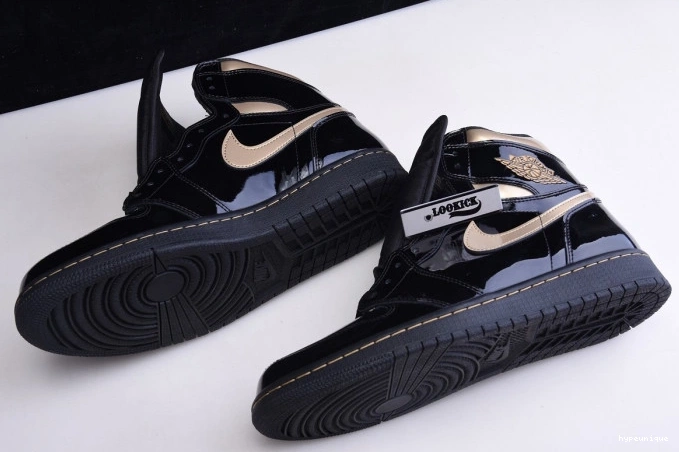 HYPE 555088-032 AIR BLACK METALLIC GOLD HIGH 1 (2020) JORDAN RETRO 0702